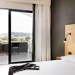 Evita 4* فاليراكي