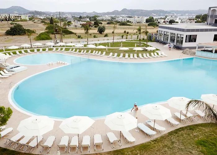 Evita Resort Hotel 4*